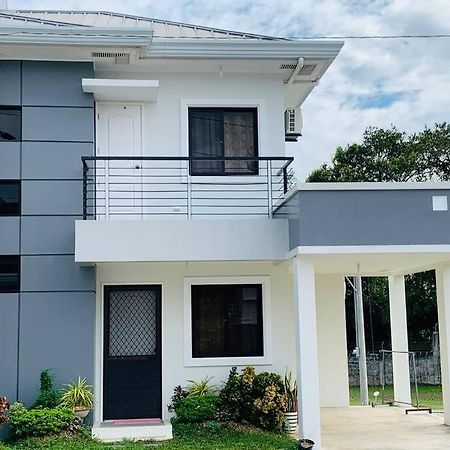 Cozy Home At A Private Subdivision Abucay Bagian luar foto